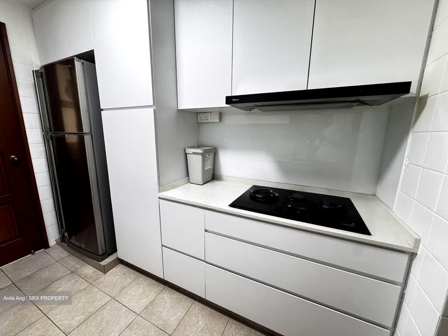 Simsville (D14), Condominium #566468751